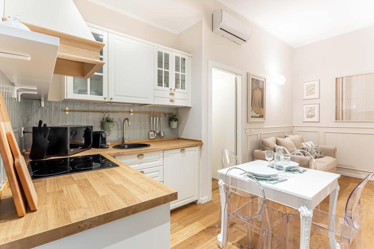 Casa Colonna Romantic Apartment Corso Di Porta Ticinese Milánó Kültér fotó